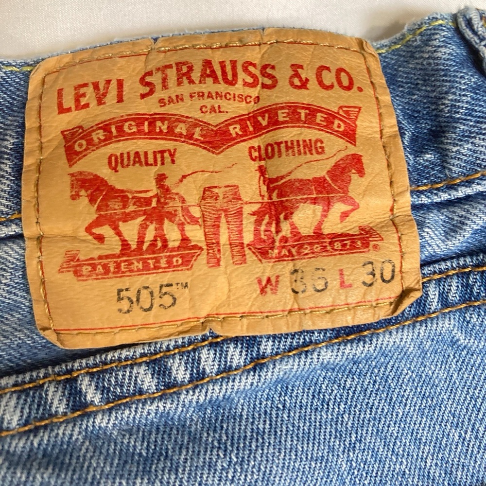 Levis 505 Mens Relaxed Jeans 36x30 Distressed Faded Cotton Denim Workwear Pants